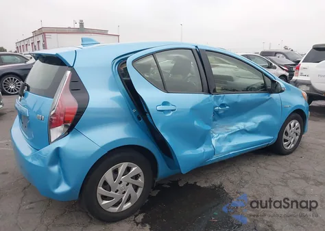2015 Toyota Prius C Two from USA, damaged, VIN JTDKDTB35F1112124